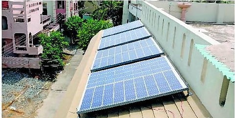 சூரியசக்தி மின் உற்பத்தித் திட்டம்: யாரிடம் உபகரணங்களை வாங்குவது?- பட்டியல் வெளியிட்டது தமிழ்நாடு எரிசக்தி மேம்பாட்டு முகமை﻿