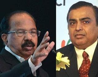 ரிலையன்ஸ் விவகாரம்: மொய்லி, அம்பானி, தியோரா மீது வழக்குப் பதிவு