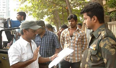 என் படத்தோட கதையே வேறங்க : இயக்குநர் ஏ.ஆர்.முருகதாஸ்