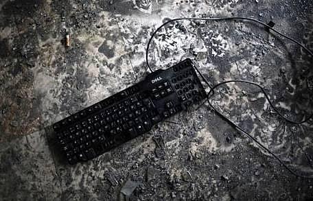 கீ-போர்டில் ஒளிந்திருக்கும் கிருமிகள்