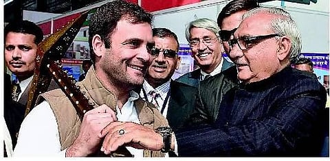 மக்களைப் பிளவுபடுத்துகிறது பாஜக﻿: ராகுல் காந்தி குற்றச்சாட்டு﻿