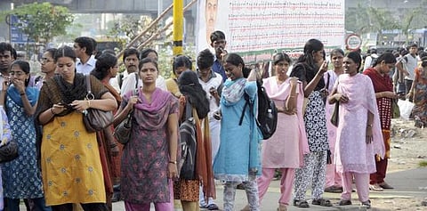 பாதுகாப்பில்லாத ஐ.டி. துறை: திருமணமான பெண்களுக்கு கூடுதல் பிரச்சினை