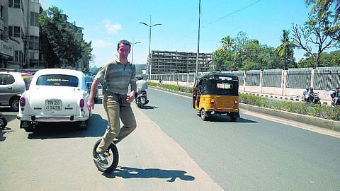 சென்னையில் சுற்ற சைக்கிள் போதும்: வழிகாட்டும் வெளிநாட்டினர்- நாம் தயாராவது எப்போது?