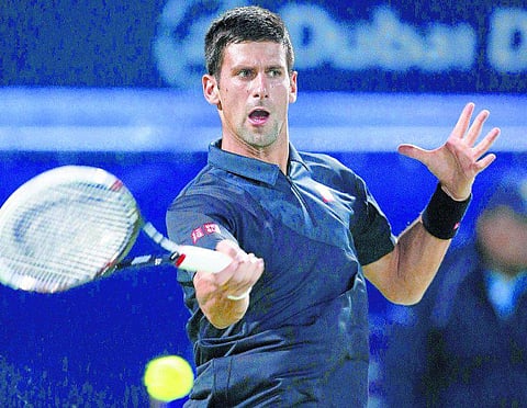 துபை டென்னிஸ்: காலிறுதியில் ஜோகோவிச், ஃபெடரர்