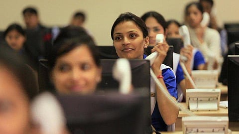 இனி இவர்கள் வாழ்வில் என்றும் மகிழ்ச்சியே!- ஐசிஐசிஐ தொழில்திறன் அகாடெமி வழிகாட்டுகிறது