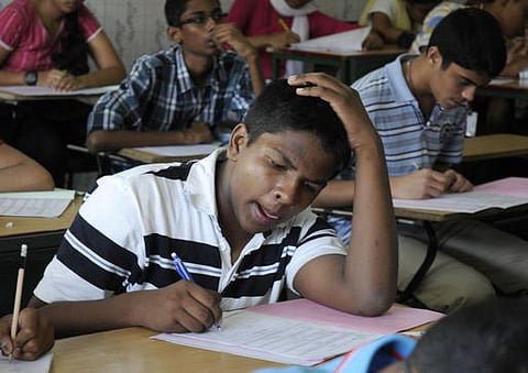 படிப்பதற்கு ஏற்ற சூழல் எது?