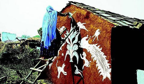 கண்காட்சி: வாசற்படிகளில் தொடங்கிய கலை