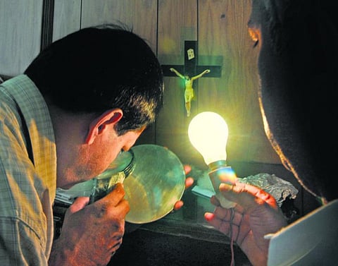 சவாலான தடயவியல் படிப்பு