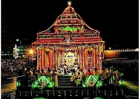 திருப்பதி தெப்போற்சவம் நிறைவு- பல்லாயிரக்கணக்கான பக்தர்கள் தரிசனம்