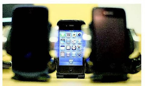 செல்போன்: ஒளிந்திருக்கும் புதிய ஆபத்து!﻿