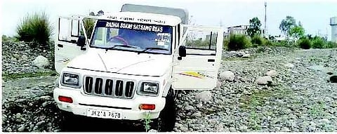 காஷ்மீரில் தீவிரவாதிகள் தாக்குதல்: விழுப்புரம் ராணுவ வீரர் உள்பட 3 பேர் பலி﻿