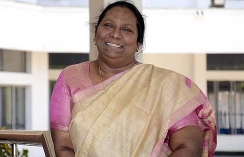 அனந்த்குமார், நிலகேனிக்கு எதிராக தமிழர் ரூத் மனோரமா: தேவகவுடாவின் கட்சி சார்பாக களமிறங்குகிறார்﻿