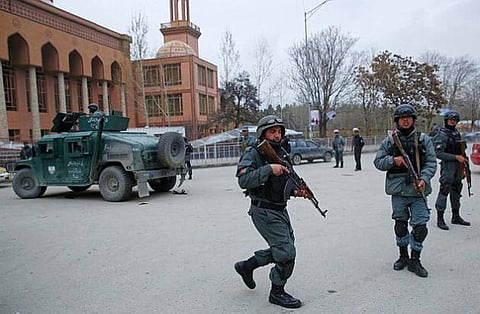 தாலிபான்களின் மிரட்டலுக்கு இடையே பதற்றத்துடன் ஆப்கானில் அதிபர் தேர்தல்