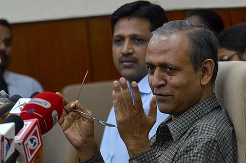 சொத்து விவரங்களை மறைத்தால் சிறை தண்டனை: வேட்பாளர்களுக்கு எச்சரிக்கை