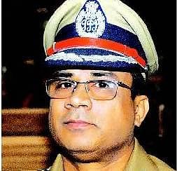 சென்னை போலீஸ் கமிஷனராக திரிபாதி மீண்டும் நியமனம்﻿: தேர்தல் ஆணையம் நடவடிக்கை﻿