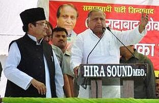 அரசு ஆசிரியர்களுக்கு மிரட்டலா?- முலாயம் சிங்குக்கு தேர்தல் ஆணையம் நோட்டீஸ்