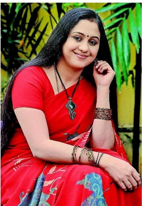 அபி என்றால் அன்பு﻿