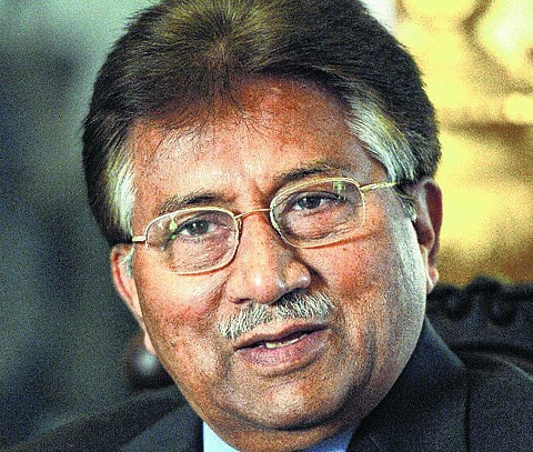 விசாரணை அறிக்கை கோரிக்கை: முஷாரப் மனு மீது தீர்ப்பு தள்ளிவைப்பு