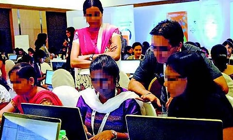 சபல ஆண்களை சமாளிப்பது எப்படி?