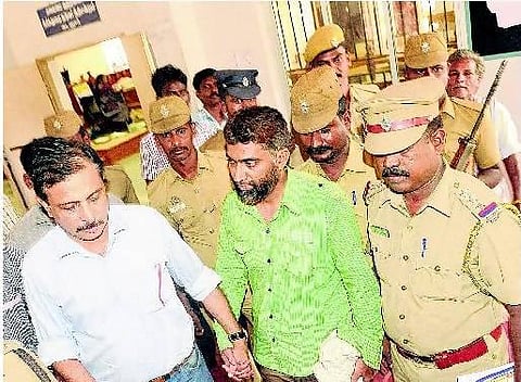 பரங்கிபேட்டையில் இந்தியன் முஜாகிதீன் தீவிரவாதி கைது﻿