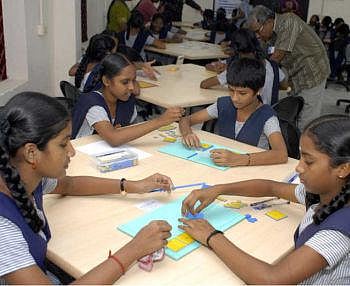 முறையாக பின்பற்றப்படாத கல்வி உரிமைச் சட்டம்﻿: கல்வியாளர்கள் குற்றச்சாட்டு﻿