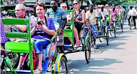 புதுவையைக் கலக்கும் ரிக்‌ஷாக்கள்﻿