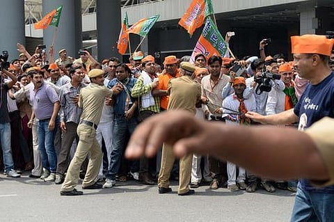 வெற்றிக்கு காரணம் தொண்டர்களே: தலைநகரில் நரேந்திர மோடி பேச்சு