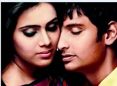 திரையிசை:  யான்﻿