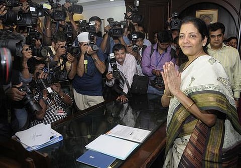 சில்லறை வர்த்தகத்தில் அன்னிய முதலீட்டுக்கு அனுமதி இல்லை: நிர்மலா திட்டவட்டம்