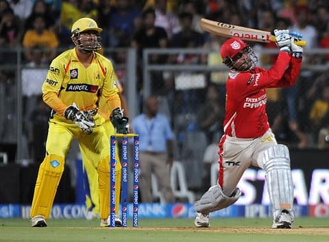 ரெய்னா விளாசல் வீண்: சென்னையை வீழ்த்தி பஞ்சாப் இறுதிக்கு தகுதி