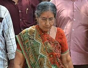 பிரதமர் மோடியின் மனைவிக்கு 24 மணிநேர போலீஸ் பாதுகாப்பு