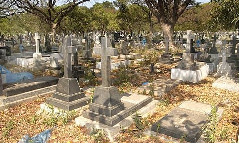 மயானத்தை பயன்படுத்துவதற்கான நடைமுறைகள் என்ன?