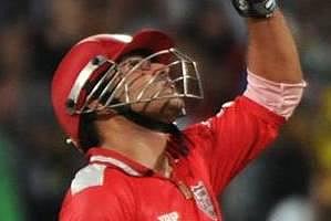 டெஸ்ட் கிரிக்கெட்டே சிறந்தது -மேக்ஸ்வெலுக்கு சேவாக் அறிவுரை