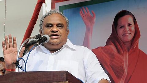 2ஜி வழக்கால்தான் காங்கிரஸுக்கு கெட்ட பெயர்﻿: நிர்வாகிகள் கூட்டத்தில் ஞானதேசிகன் பரபரப்பு பேச்சு﻿