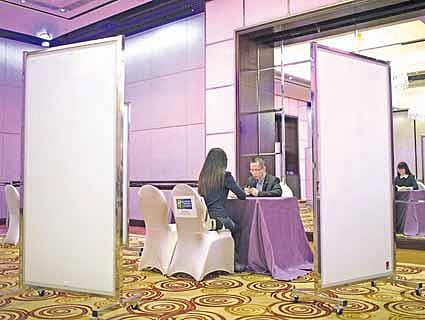 நேர்முகம் : இன்டர்வியூக்கு பெர்ஃப்யூம் போட்டுப் போகலாமா?﻿