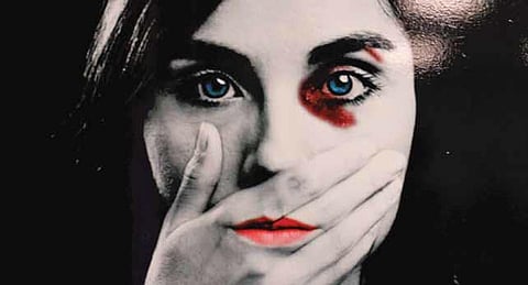 வாசகர் பார்வை : காதல் பதுமைகளா பெண்கள்?﻿