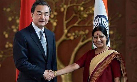 சீன வெளியுறவு அமைச்சர் சுஷ்மாவுடன் சந்திப்பு