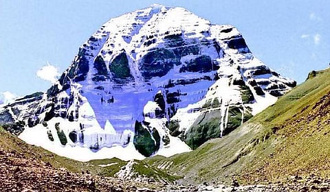 கைலாச பர்வதம்: சர்வ சமய யாத்திரைத் தலம்﻿