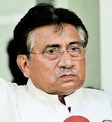 முஷாரப் வெளிநாடு செல்ல நீதிமன்றம் அனுமதி﻿