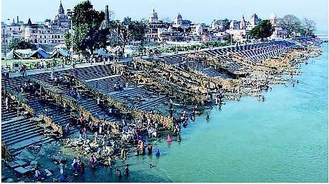 தீவிரவாத தாக்குதல் அபாயம்: அயோத்தி, வாரணாசியில் கூடுதல் பாதுகாப்பு﻿ - உளவு அமைப்புகள் எச்சரிக்கையால் நடவடிக்கை﻿