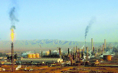 இராக்கில் எண்ணெய் சுத்திகரிப்பு ஆலை மீது தீவிரவாதிகள் தாக்குதல்: நாடு சிதறும் அபாயம் ஏற்பட்டுள்ளதாக ஐ.நா எச்சரிக்கை