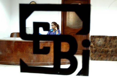 அரசு நிறுவனங்களில் 25% பங்கு பொதுமக்களுக்கு ஒதுக்கீடு﻿- பல்வேறு சீர்திருத்தங்களை அறிமுகப்படுத்தியது செபி