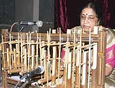 தேடலில் மலர்ந்த இந்தோனேசிய வாத்தியம்﻿