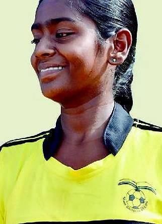 இந்தியாவுக்காக விளையாடுவதே லட்சியம்