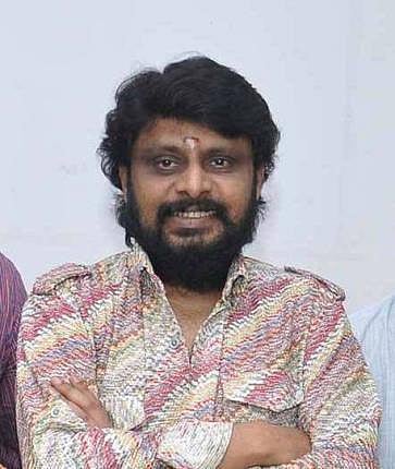 இயக்குநர் விக்ரமன் மனைவி மீது மோசடி, கொலை மிரட்டல் வழக்கு﻿