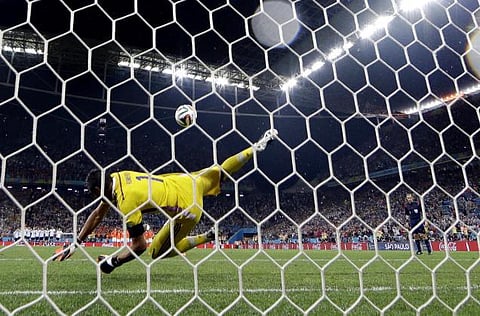 கோல் கீப்பர் ரொமேரோ அபாரம்: இறுதிப்போட்டியில் அர்ஜென்டீனா