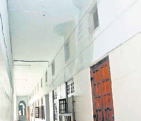 சுவரில் வேண்டாம் ஈரம்﻿