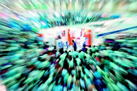 பகட்டு உலகின் பிளாஸ்டிக் மனிதர்கள்: விடைபெறும் ஐ.டி. ஊழியனின் சில வரி(லி)கள்