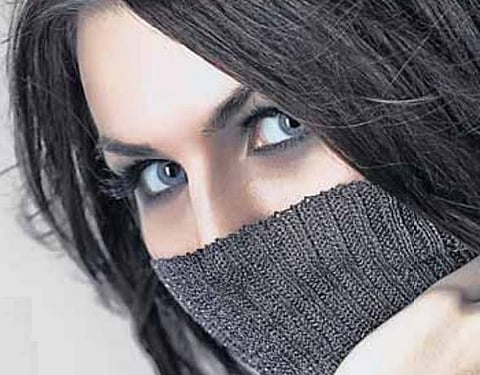 தற்காத்துக் கொள்வதே பெண்மை