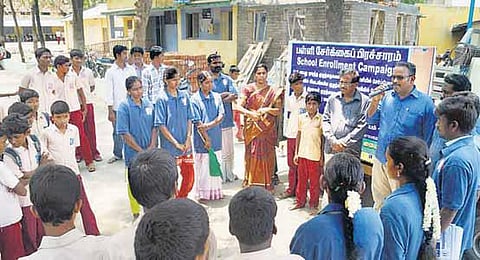 பழங்குடியின மாணவர்களை பட்டதாரிகளாக உருவாக்குகிறோம்- கல்வி உரிமைக்கான மேம்பாட்டு மையத் தலைவர் பெருமிதம்﻿
